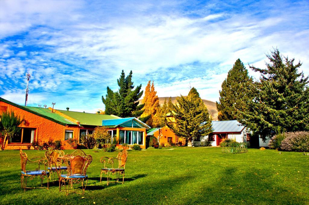 "La Loma" - Vieja Casona Aparthotel El Calafate Exterior photo
